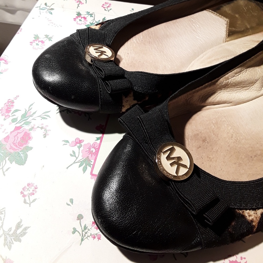 Michael kors leopard flat (size 6.5)